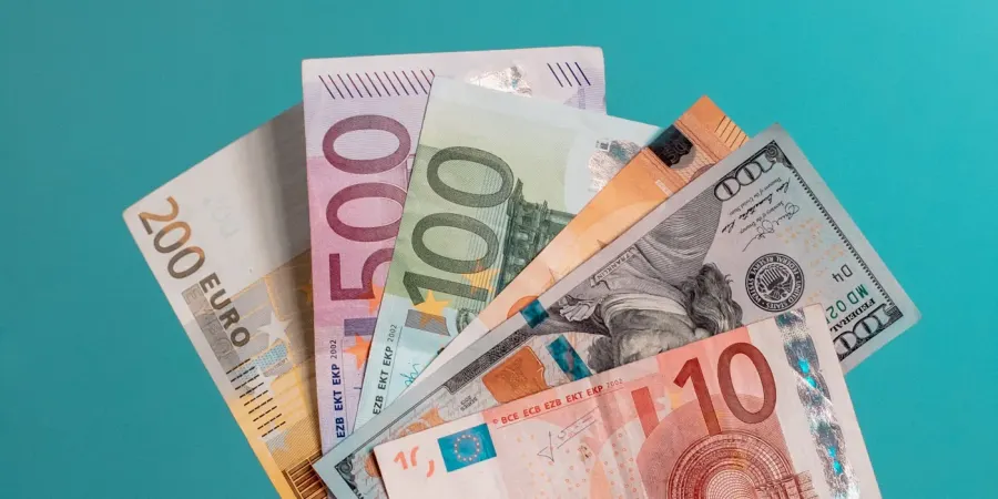 Billetes de euro, reclamaciones de tarjetas revolving